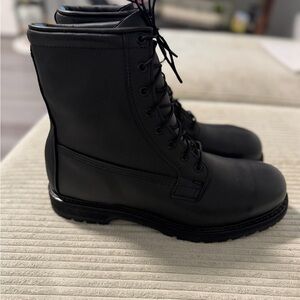 Black Men's Lace-Up Boots